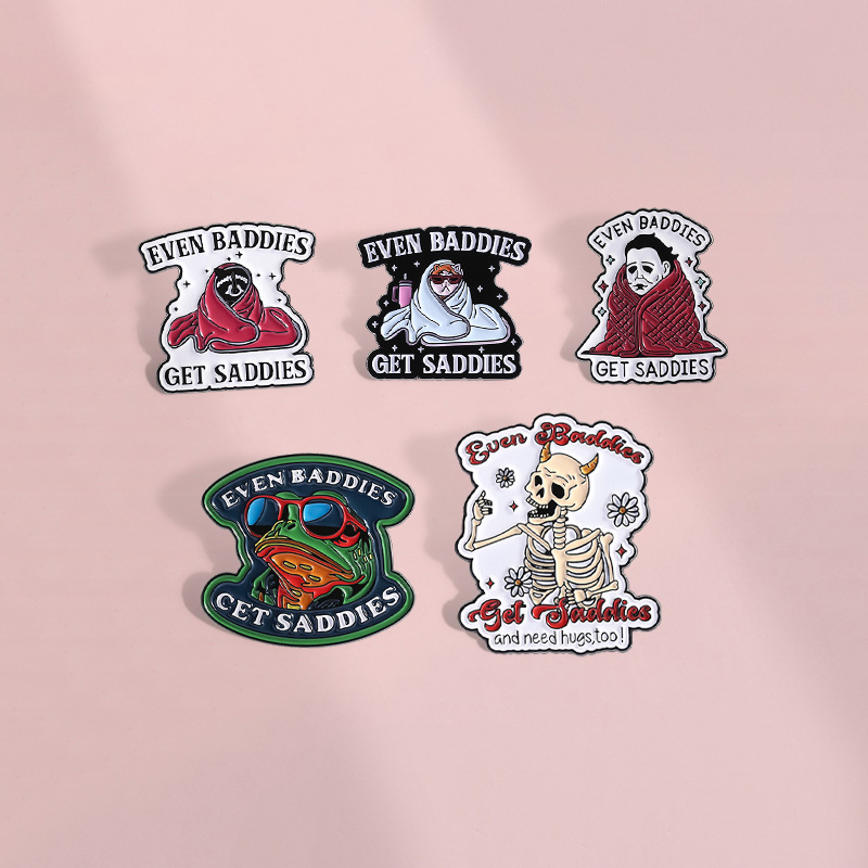 Broszki z postaciami z anime K – Embroidery Bali recenzja i cena
