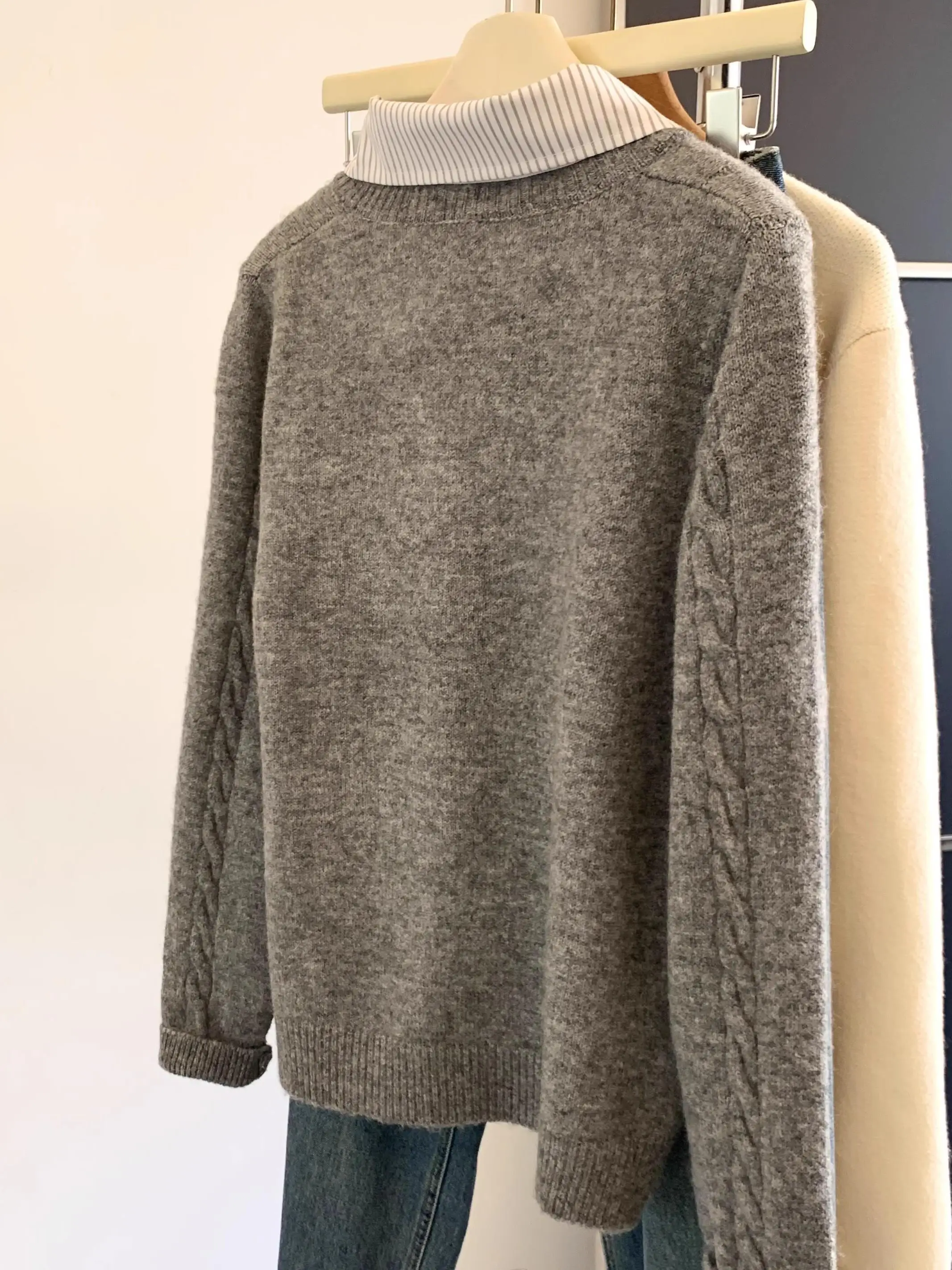 Damski luźny sweter z dzianiny – Embroidery Rose recenzja i cena