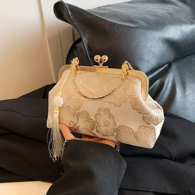 Jedwabna tkanina w stylu chińs – Embroidery Bag recenzja i cena