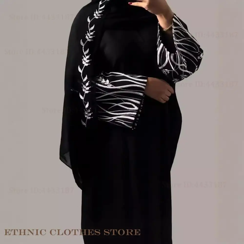Luksusowa sukienka na Eid Rama – Embroidery Kebaya recenzja i cena